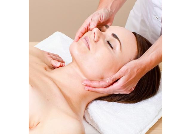Image illustrant le massage vocal et la manipulation
